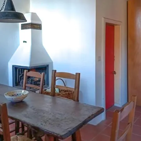 Beautiful In With Kitchen Apartment *